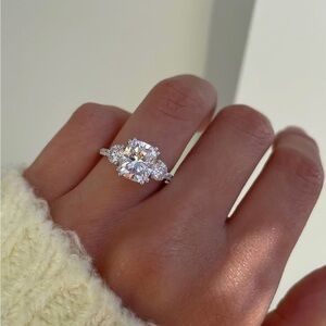 2.55c moissanite ring - silver band - size 5